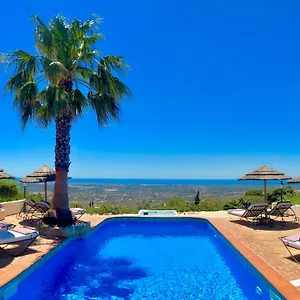 Villa Monte Borboleta, Distrito de Faro